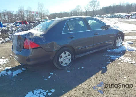2006 Honda Accord 2.4 Lx from USA, damaged, VIN 1HGCM564X6A019510